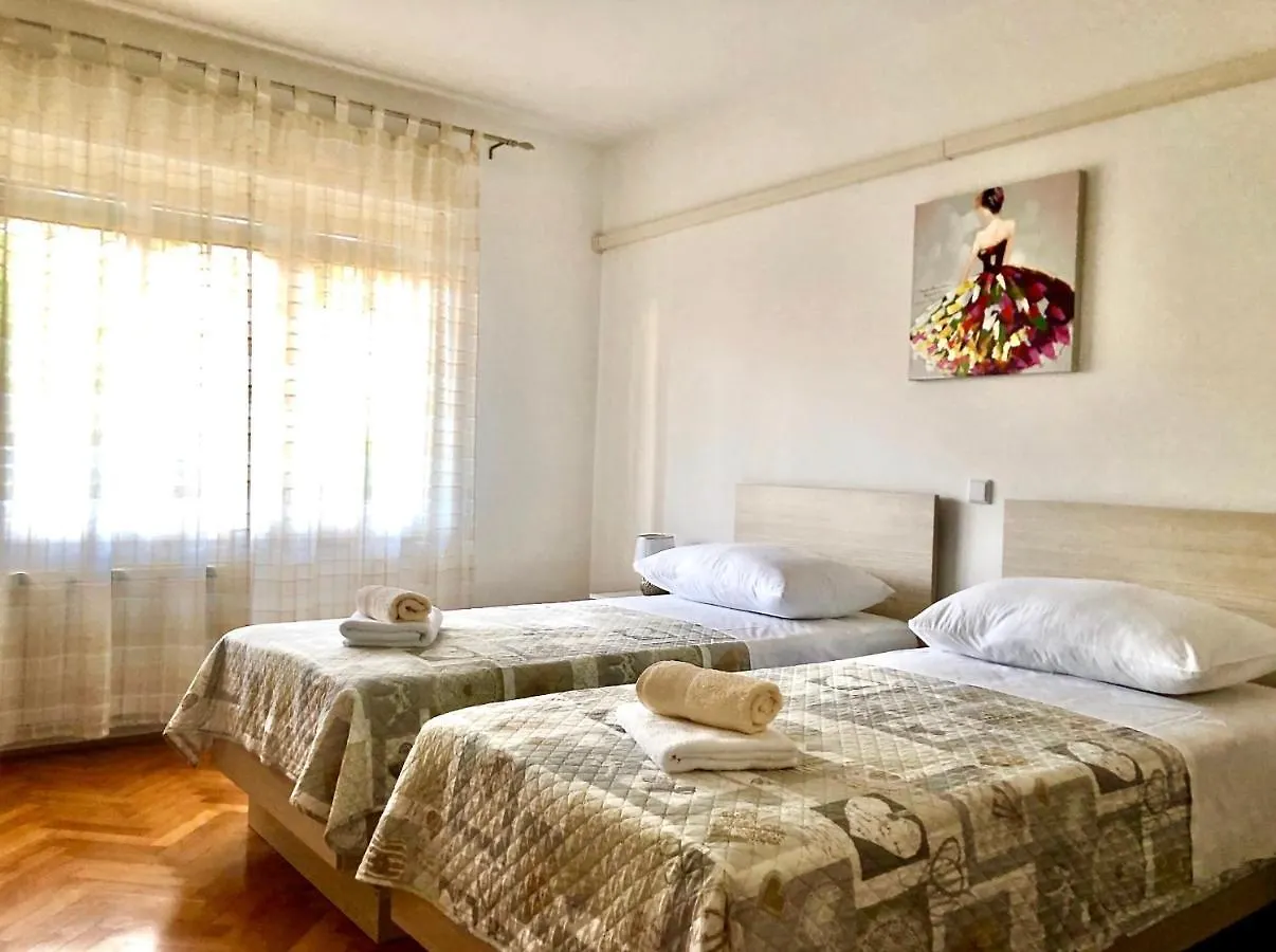 Gardenia Residence Poreč 0*,